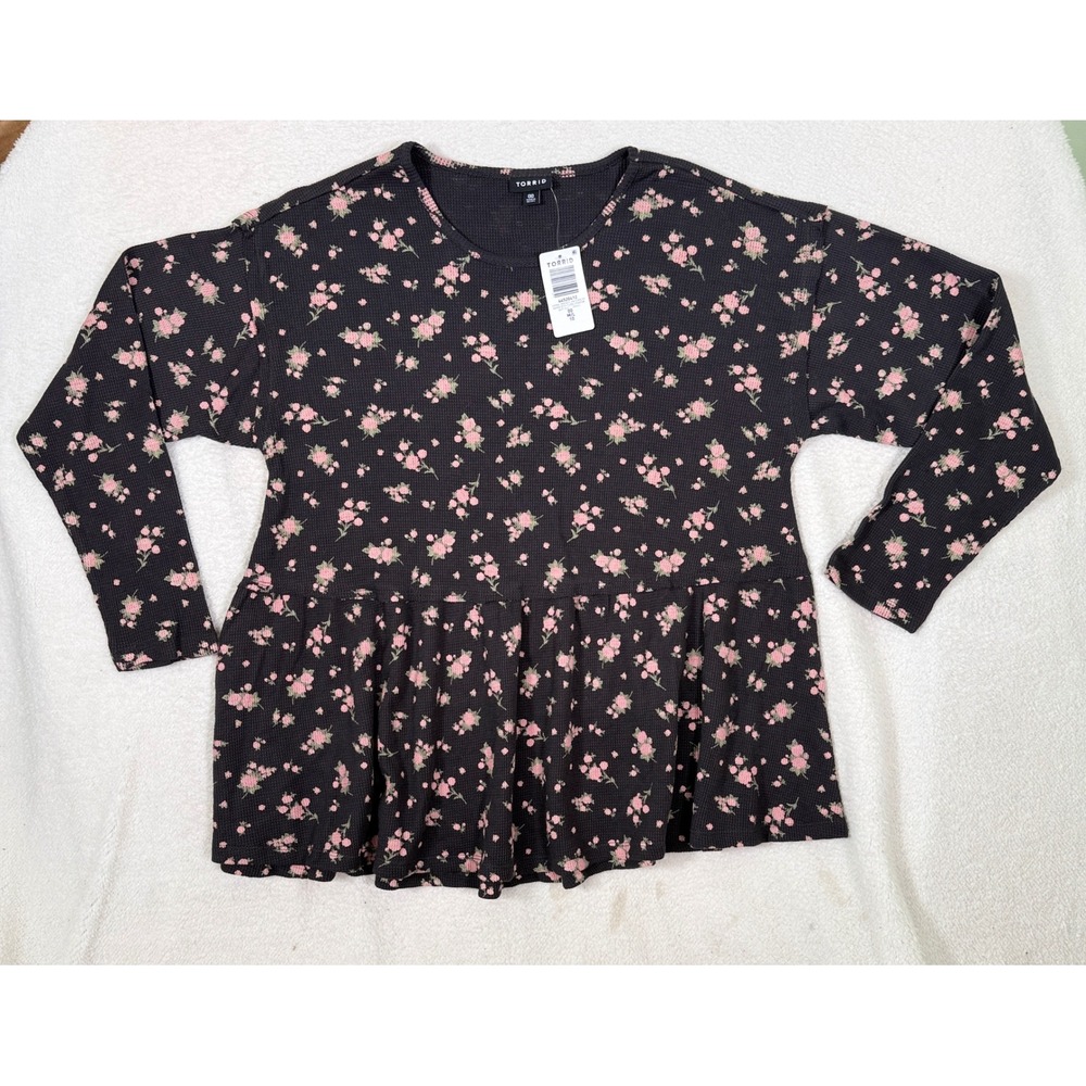 New Torrid Thermal Crew Neck Long Sleeve Top Wanna Ditsy Floral Phantom 00 M/L